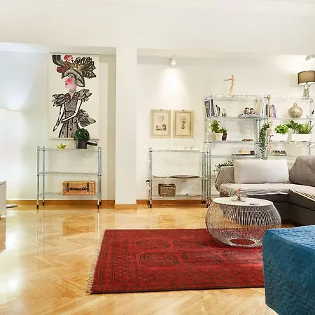 Chloe Boutique Apartments Metropolis-3