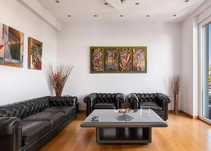 Acropolis Elegant Penthouse